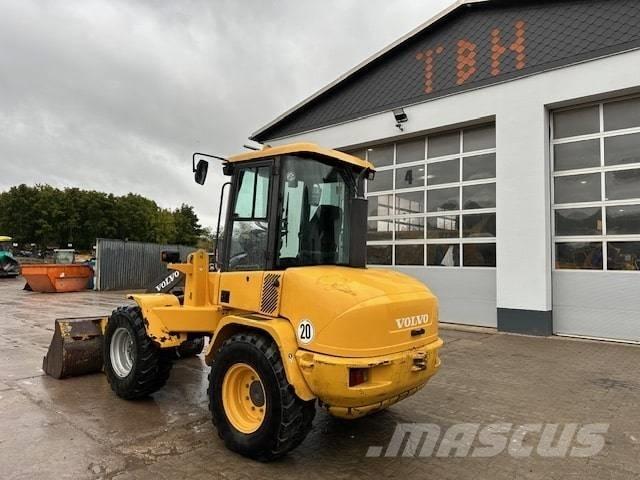 Volvo L 35 B 轮式装载机