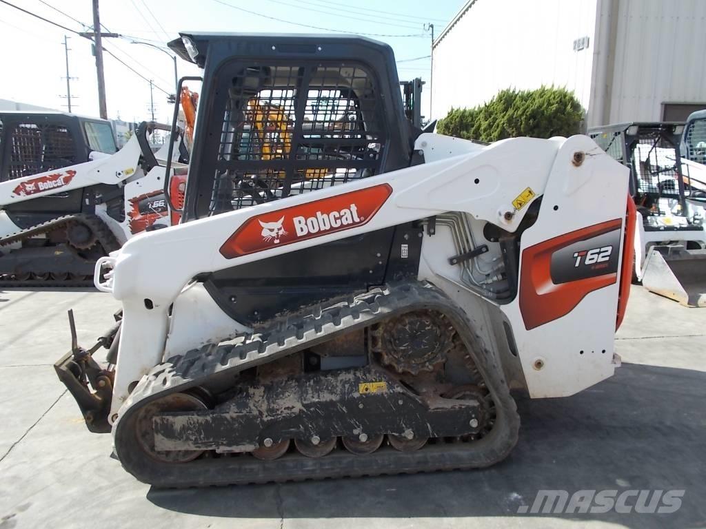 Bobcat T62 滑移装载机