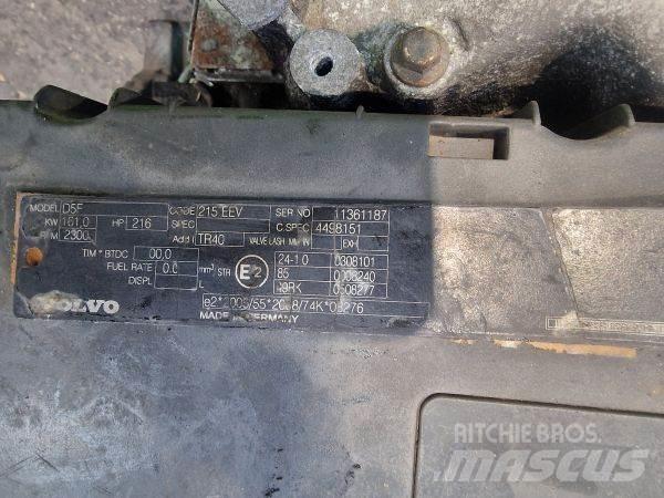 Volvo D5F 215EEV 发动机