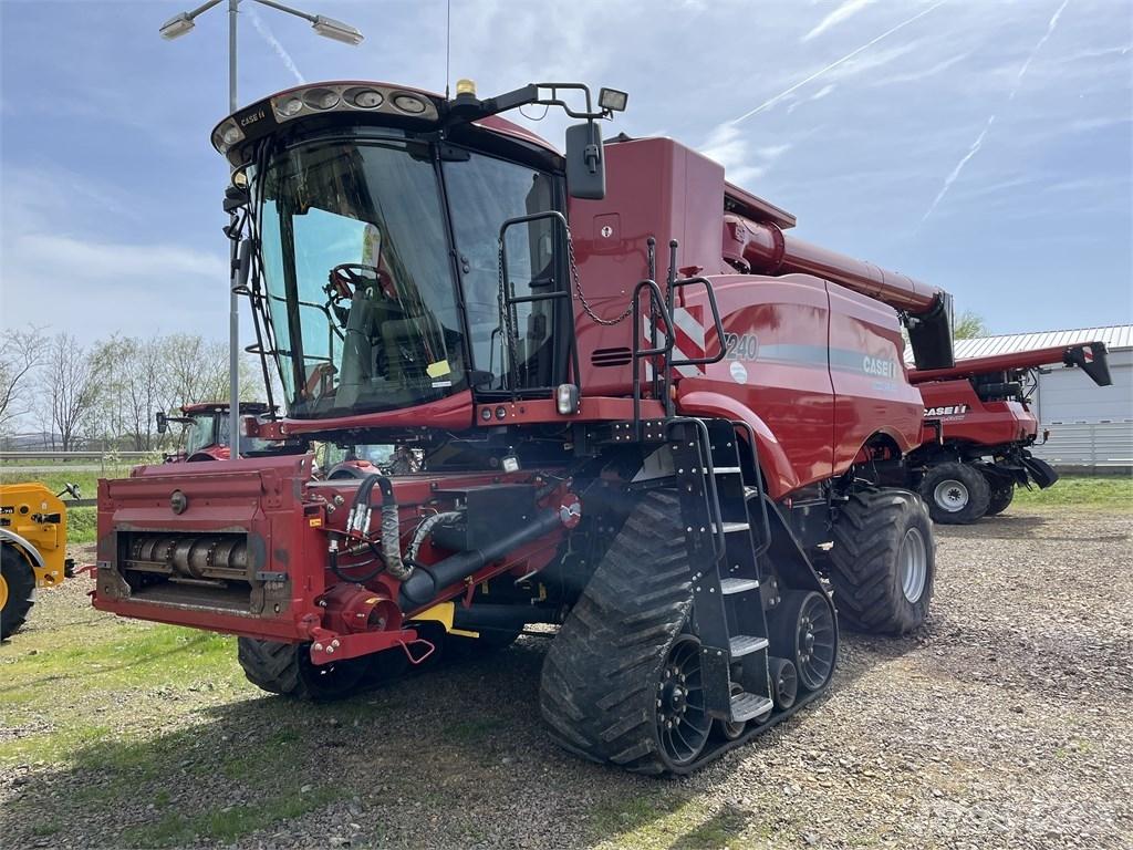 Case IH AF 7240 联合收割机