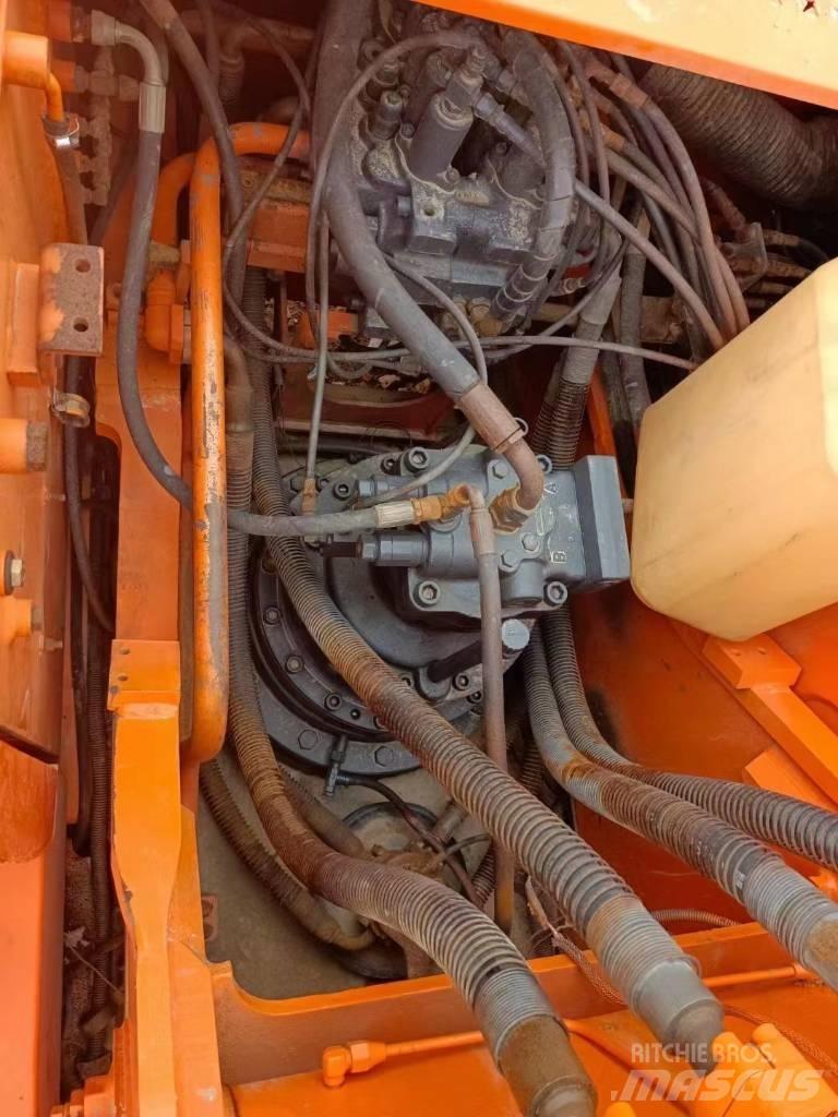 Doosan DX 225LC-9C 履带挖掘机