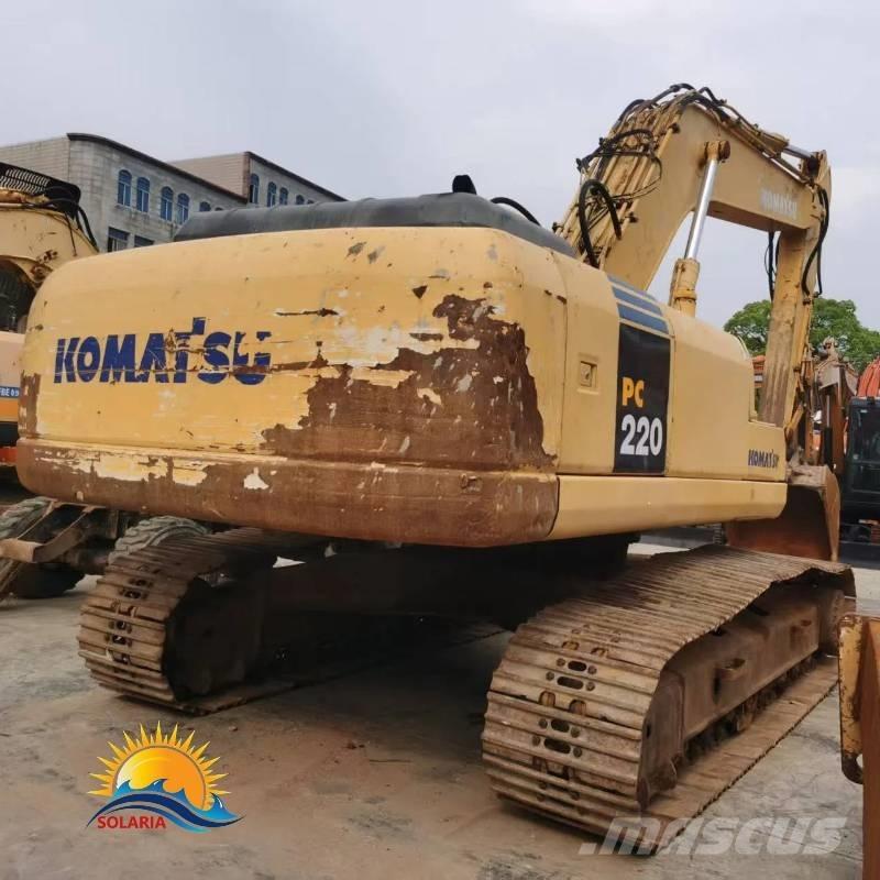 Komatsu PC 220-7 履带挖掘机