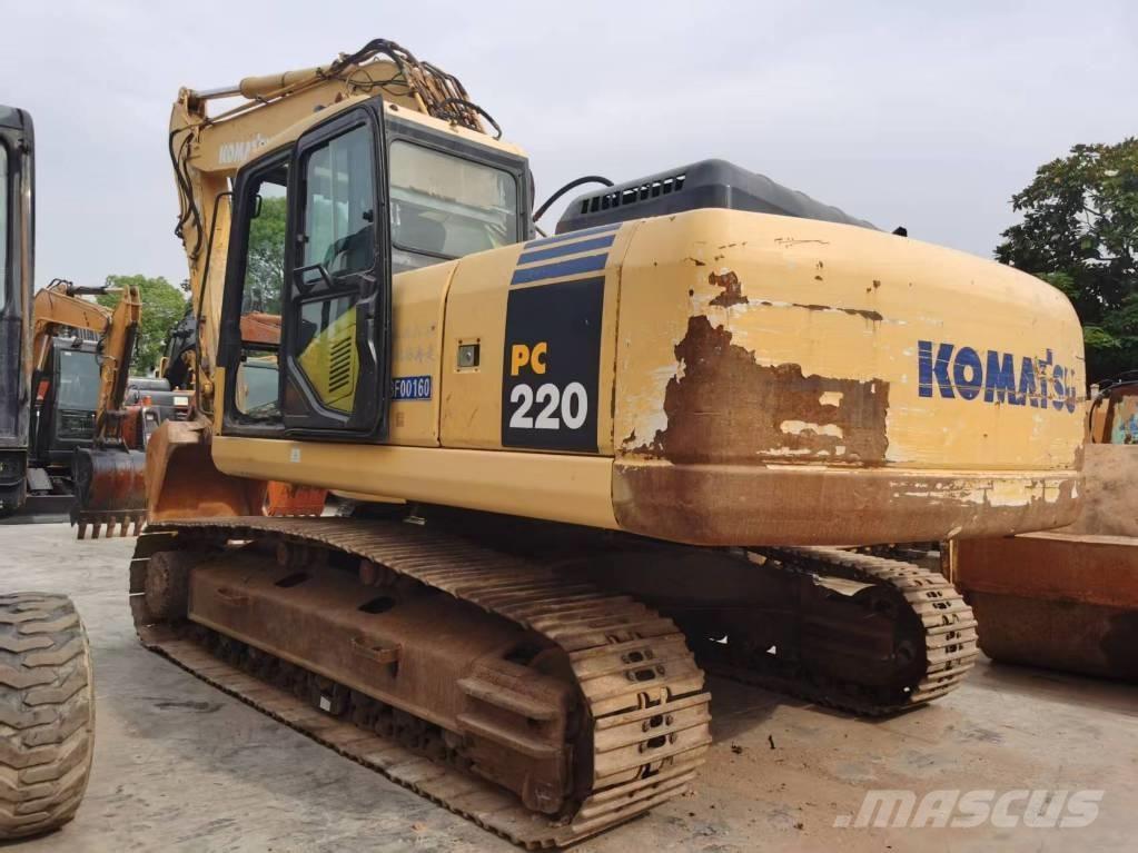 Komatsu PC 220-7 履带挖掘机