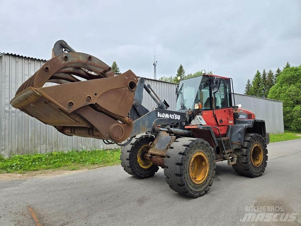 Komatsu WA200PZ-6 轮式装载机