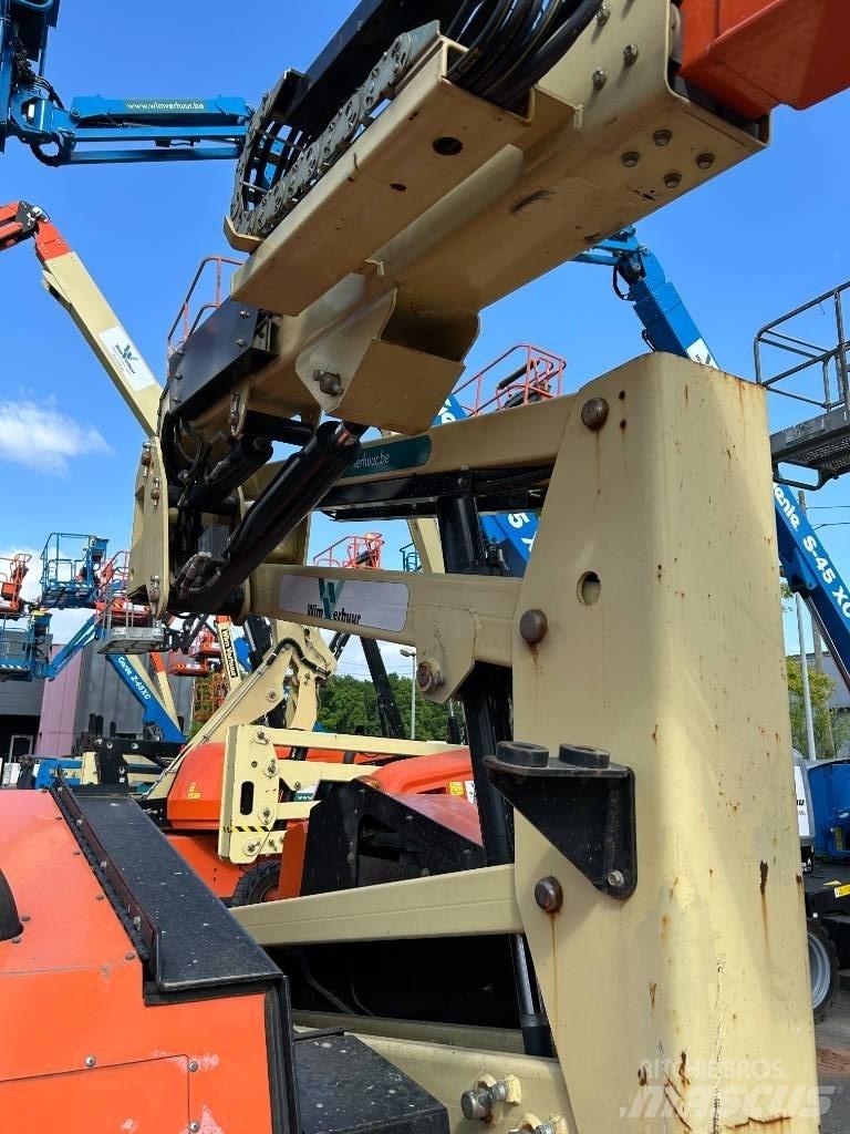 JLG 340 AJ 曲臂高空工作平台