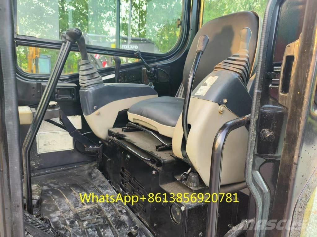 CAT 304 CR 小型挖掘机