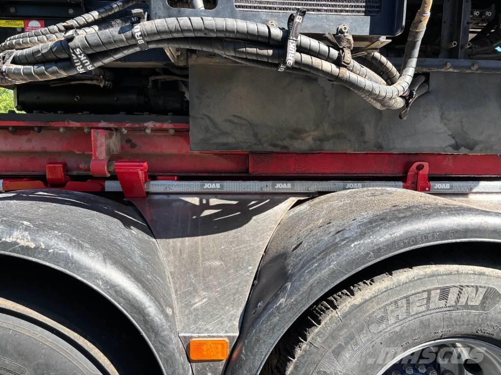 Bruks 806.3 ST 木材削片机