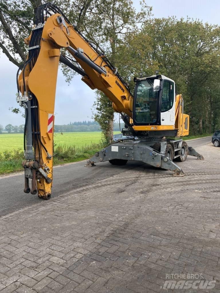 Liebherr LH 22 M 工业挖掘机