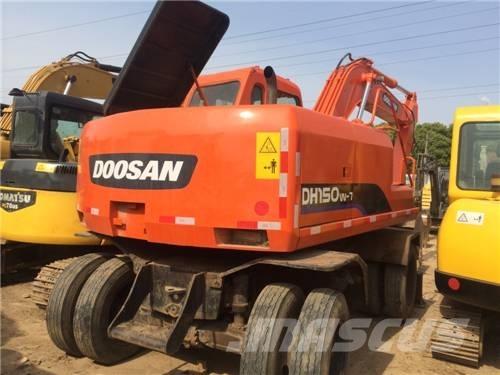 Doosan DH 150 W-7 轮式挖掘机