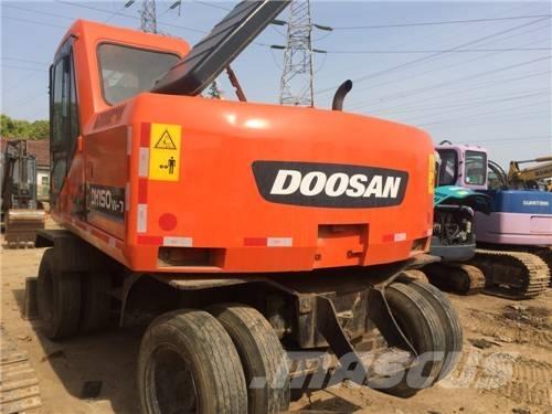 Doosan DH 150 W-7 轮式挖掘机