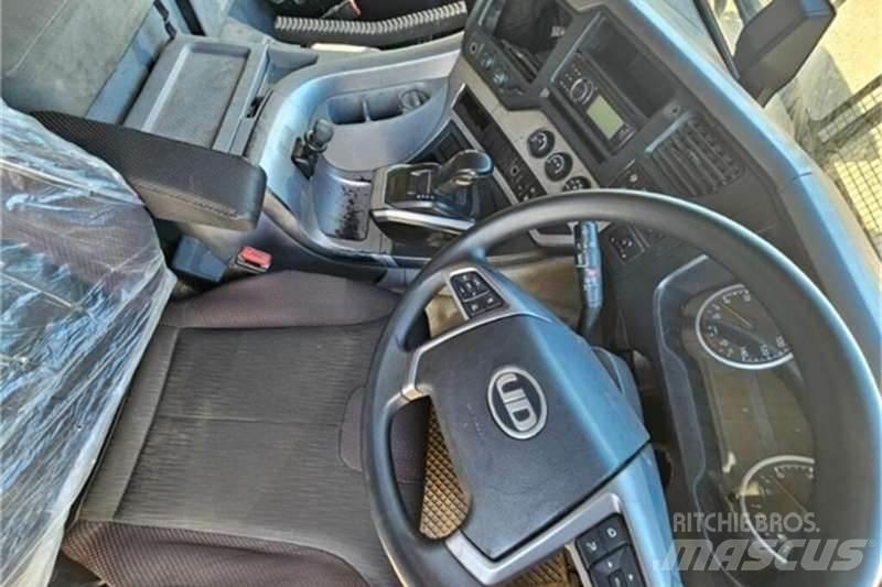 UD TRUCKS QUON 其他货车