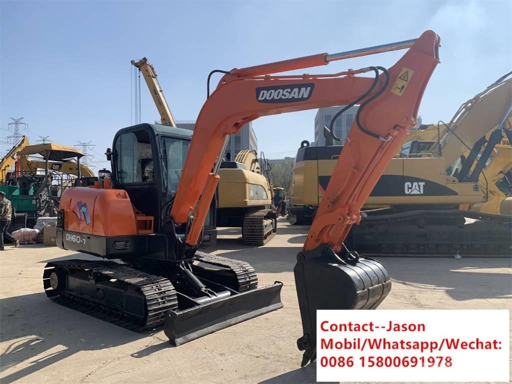 Doosan DH 60-7 小型挖掘机