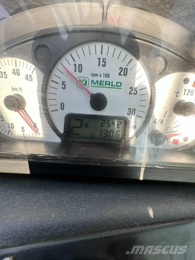 Merlo P 60.10 伸缩臂叉装车|叉装车