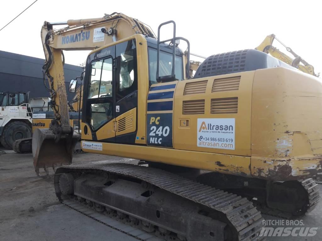 Komatsu PC240NLC-10 履带挖掘机