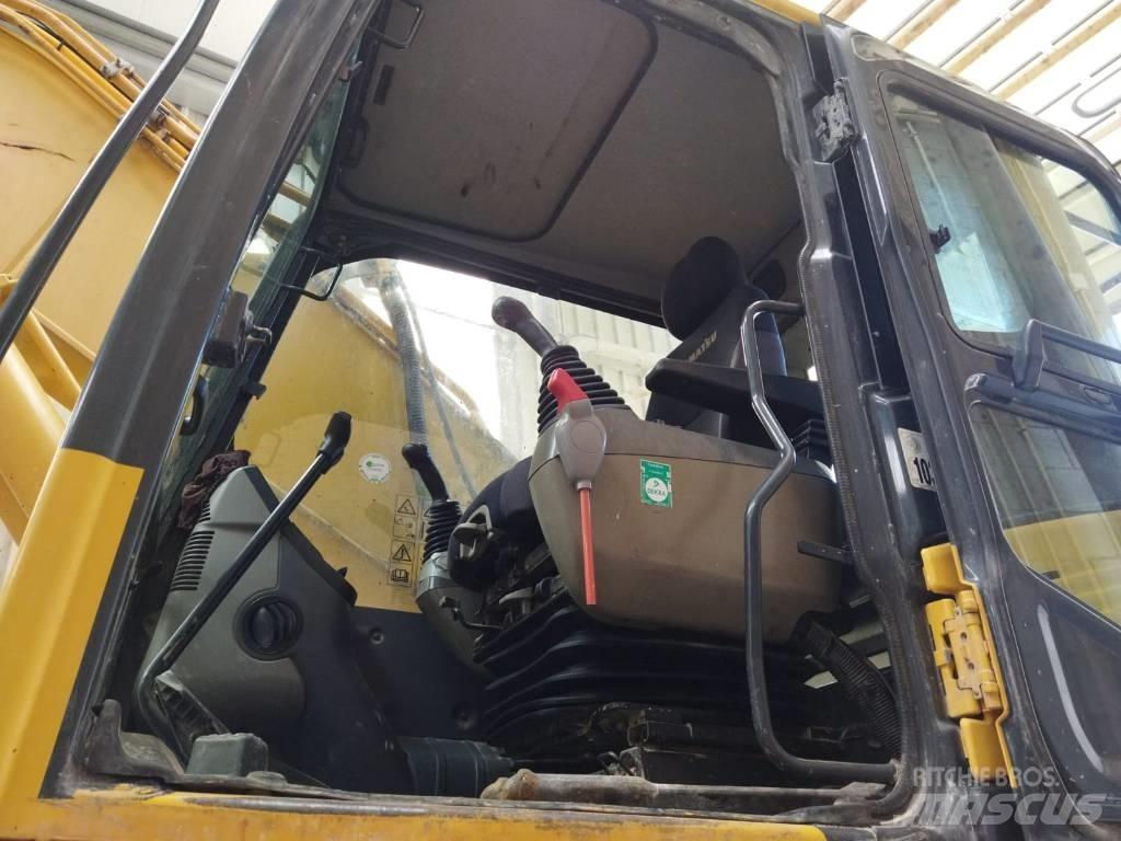 Komatsu PC240NLC-10 履带挖掘机