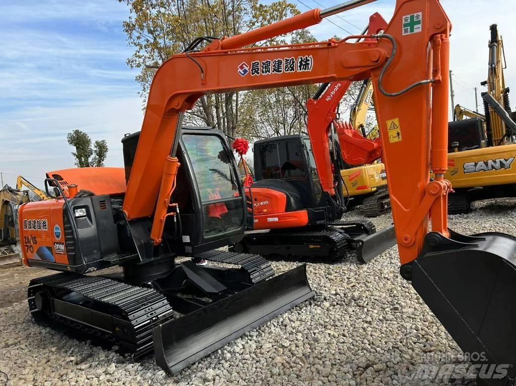 Hitachi 70 履带挖掘机