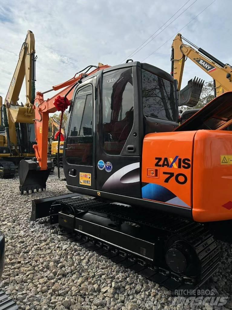 Hitachi 70 履带挖掘机