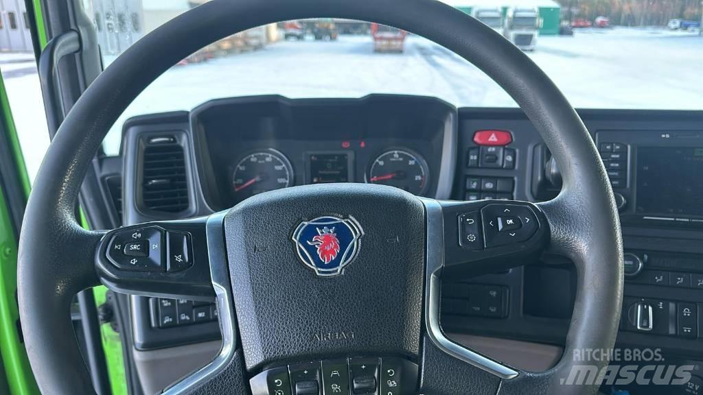 Scania R 500 平板车