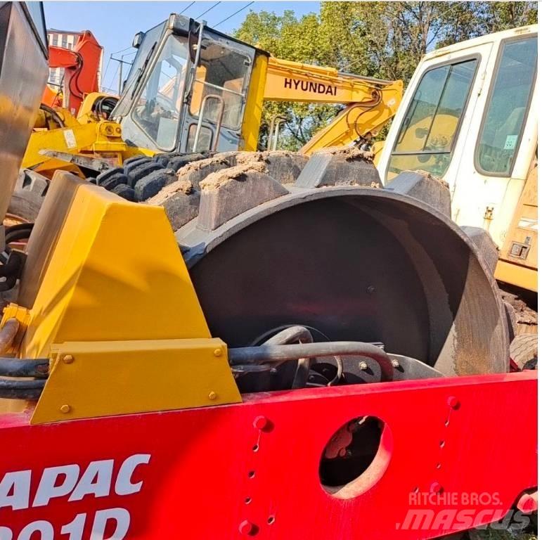 Dynapac CA 301 D 单轮压路机