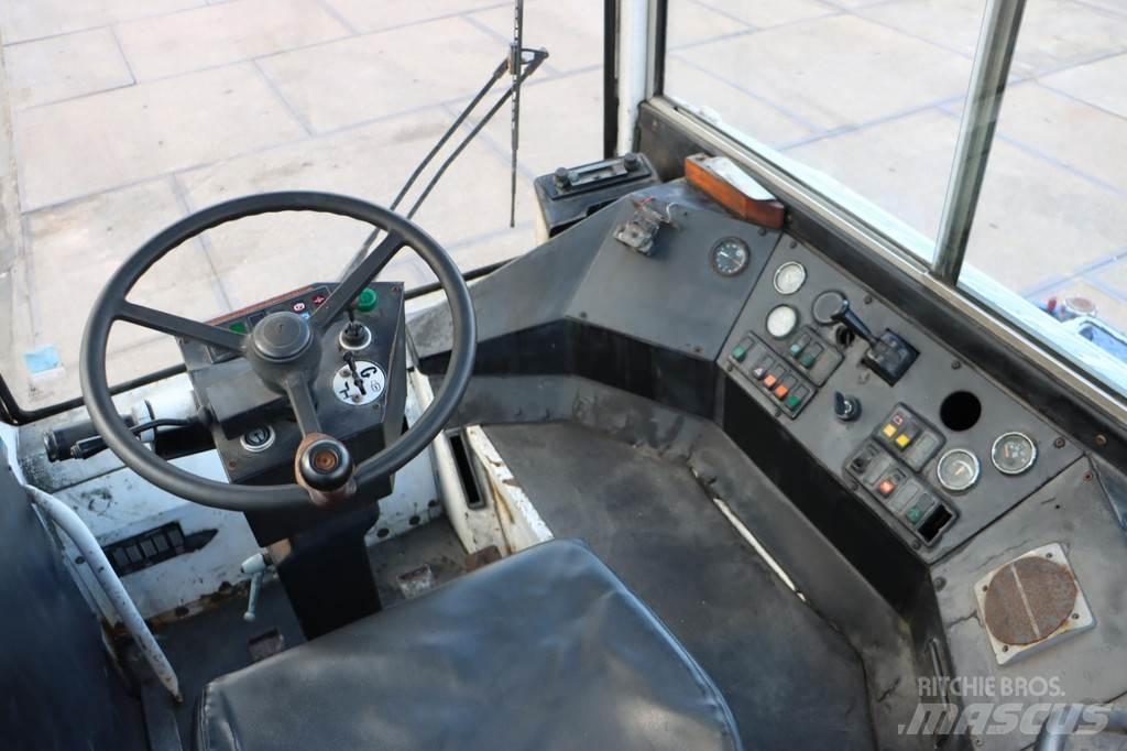 Terberg TRT89 码头牵引车