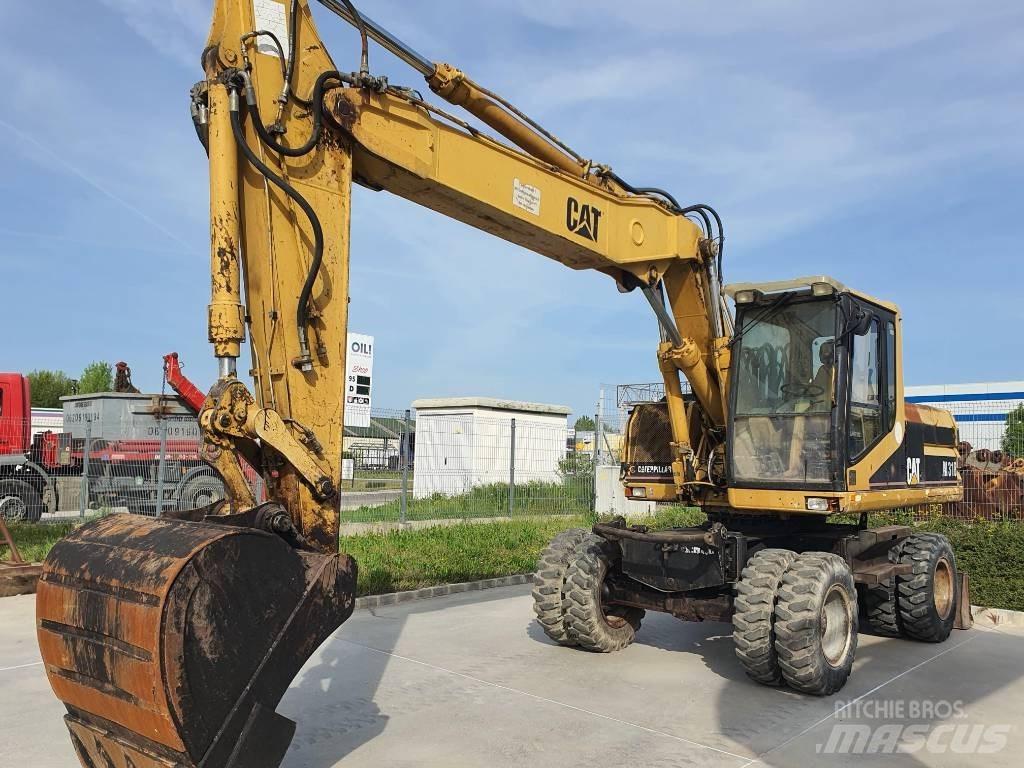CAT M 318 轮式挖掘机