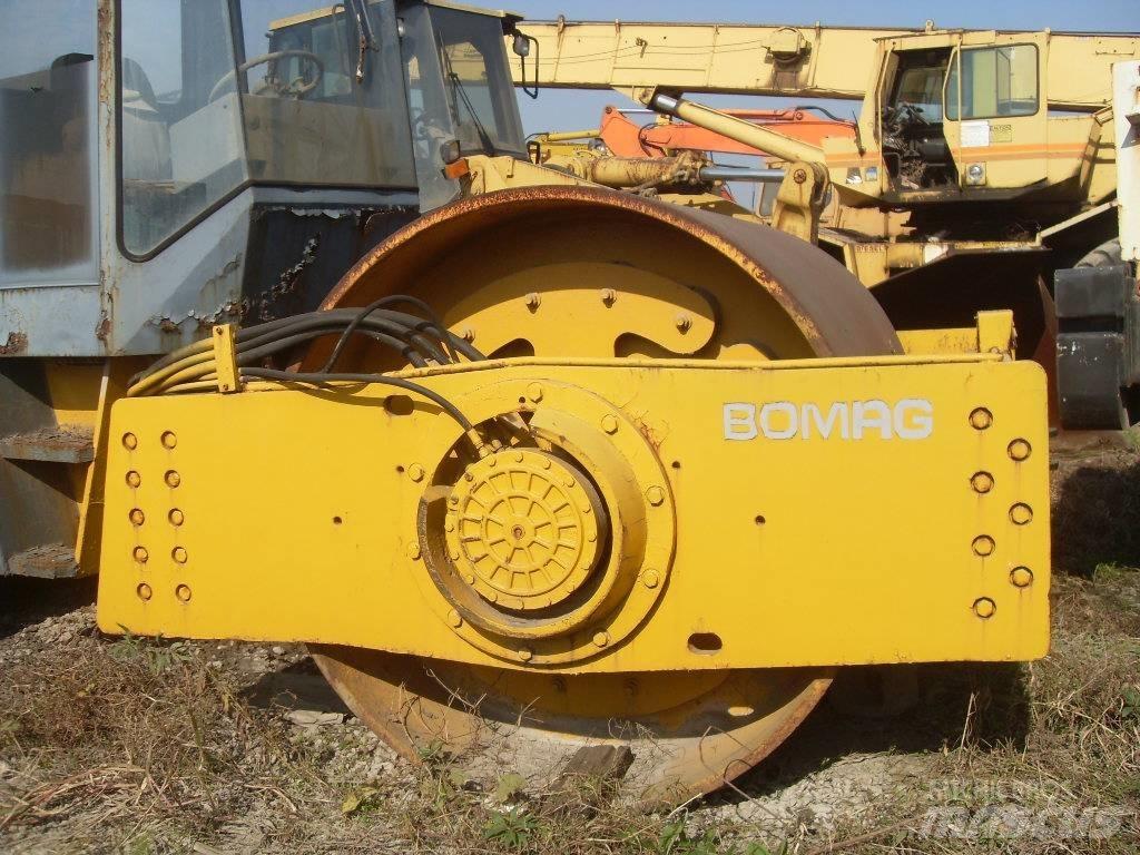 Bomag 217D 单轮压路机