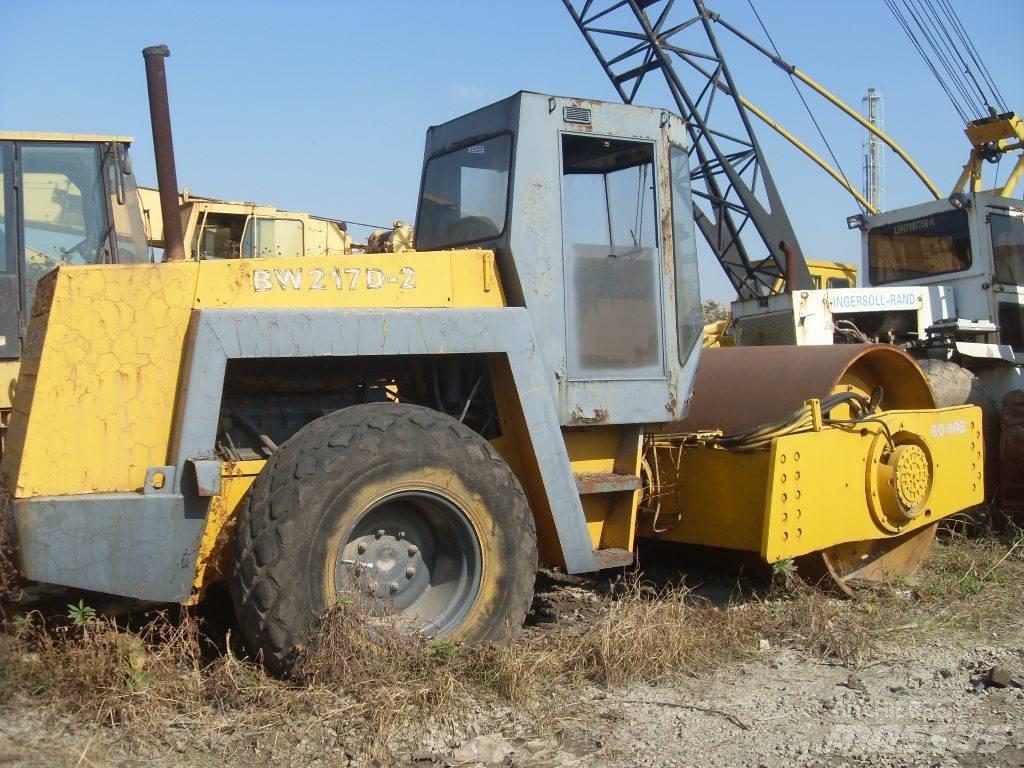 Bomag 217D 单轮压路机