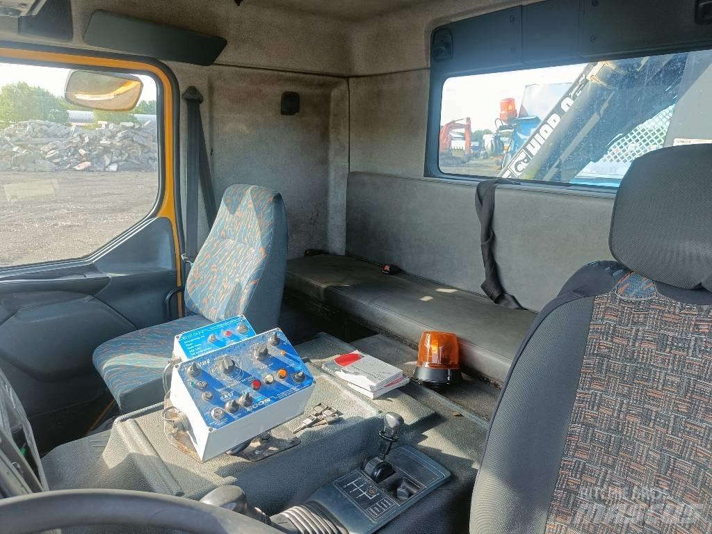 Renault PREMIUM 210 平板栏板货车