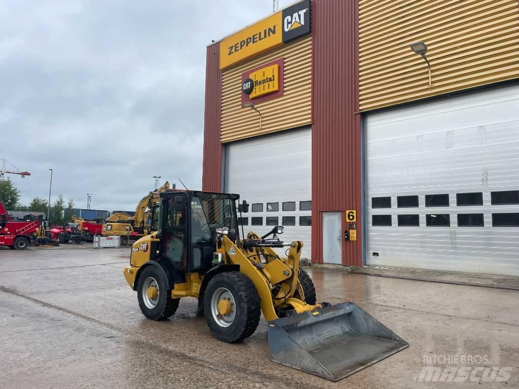 CAT 906 M 轮式装载机
