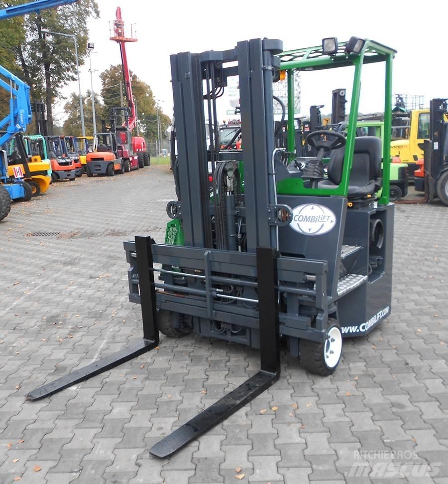 Combilift C2500CB 四轮前移式叉车