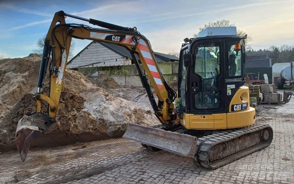 CAT 305 E CR 小型挖掘机