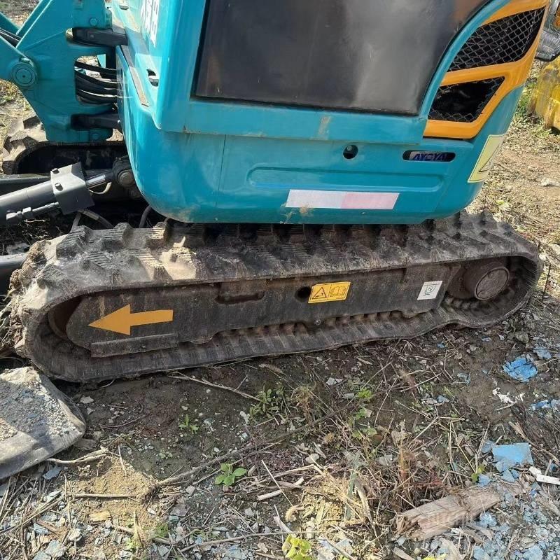 Kubota U 17 小型挖掘机