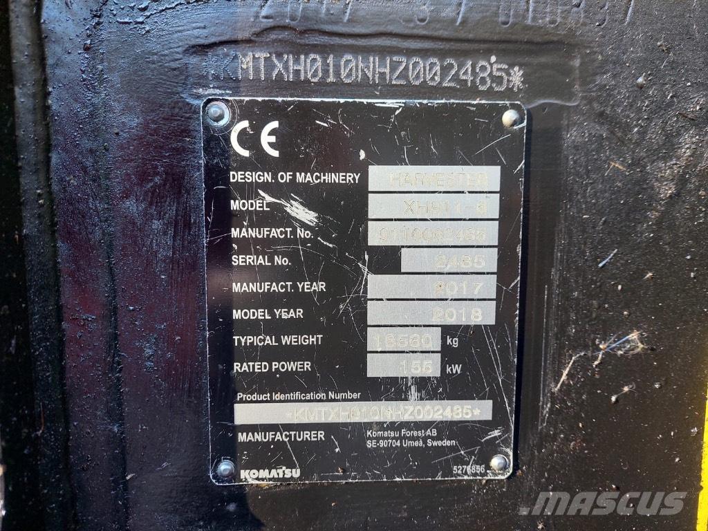 Komatsu 911 收割机