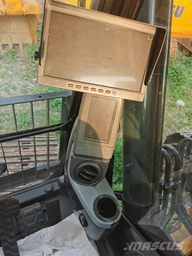 CAT 320 D2 履带挖掘机