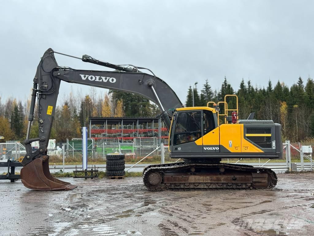 Volvo EC 300 E 履带挖掘机