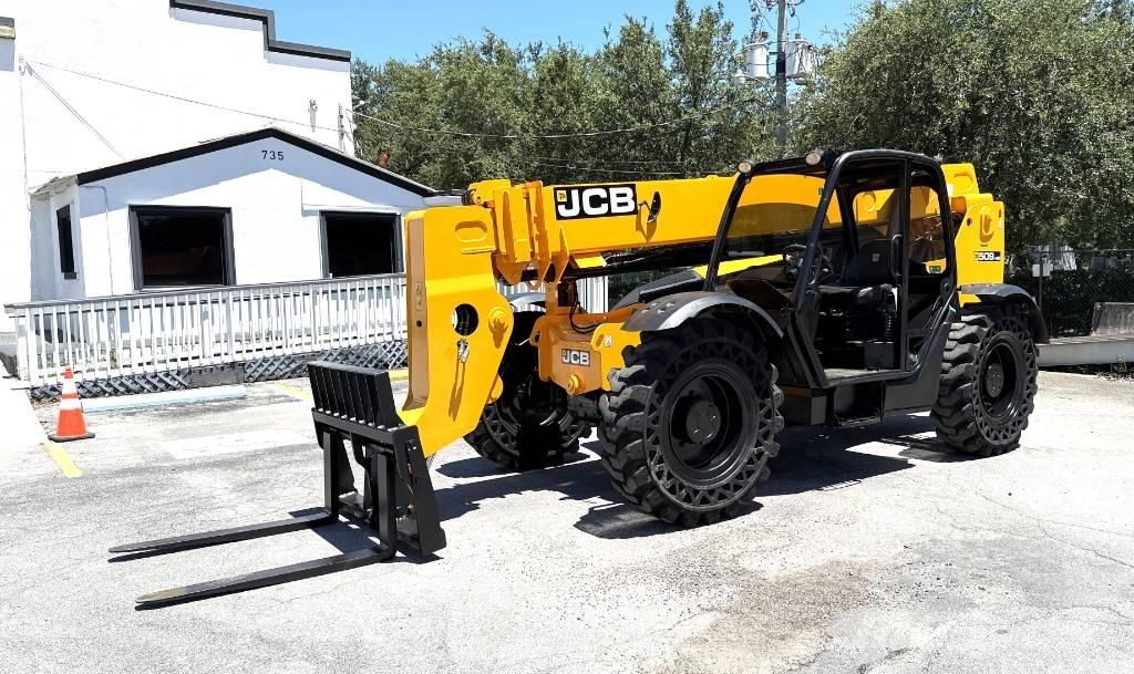 JCB 509-42 伸缩臂叉装车|叉装车