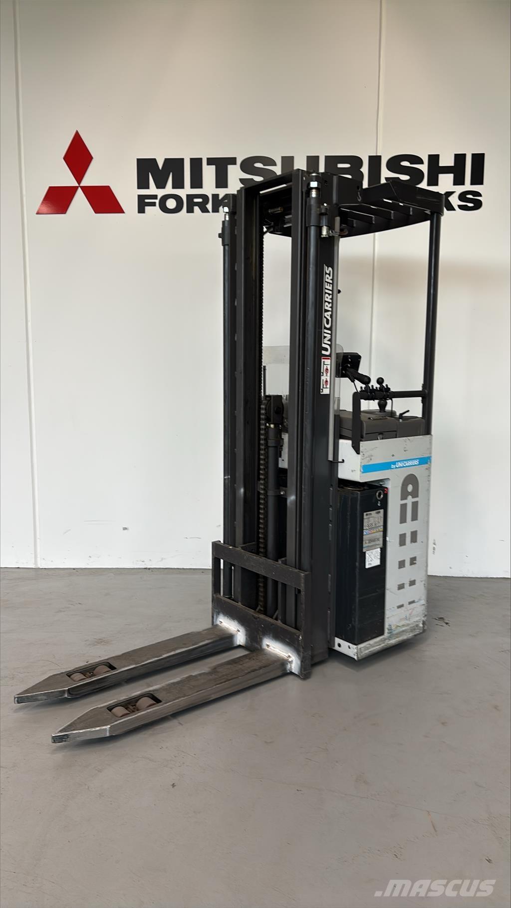 Atlet A160 行走式堆垛机