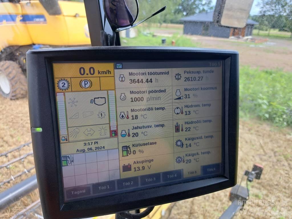 New Holland CX 8080 联合收割机