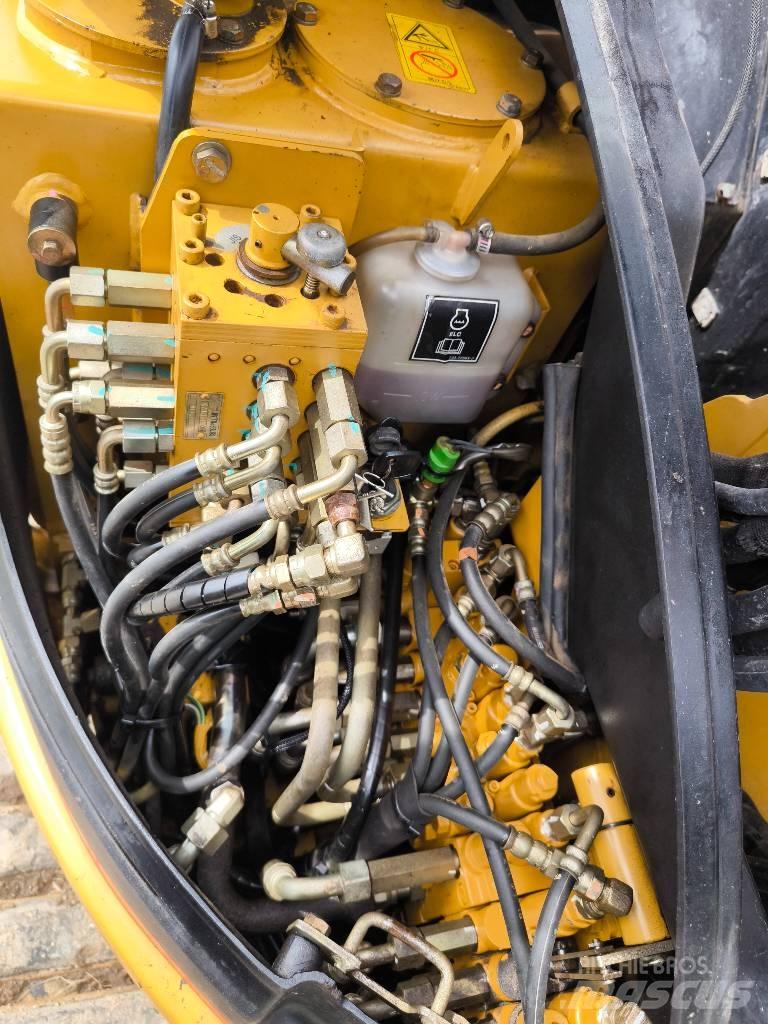 CAT Cat 303 sr 履带挖掘机