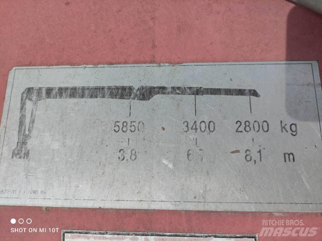 Jonsered 2490 木材起重机