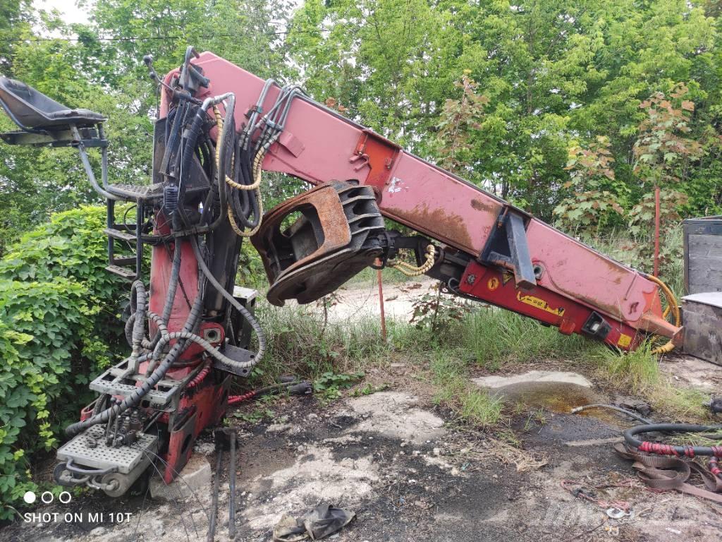 Jonsered 2490 木材起重机