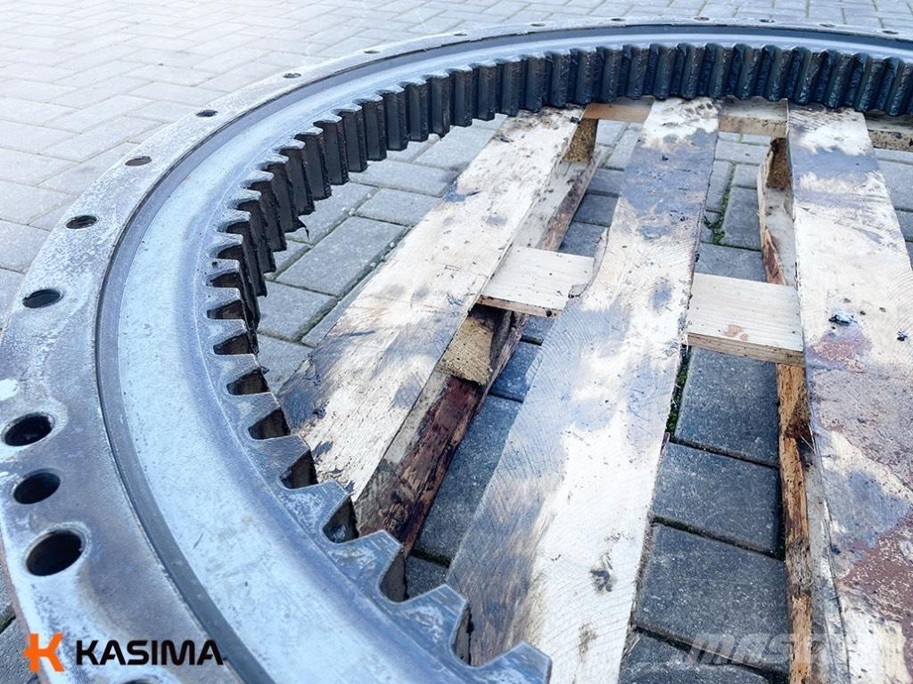Doosan Slewing ring 履带、链条和底盘