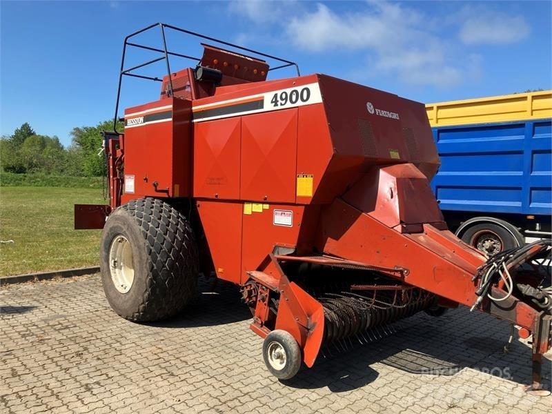 Hesston 4900 方捆打捆机