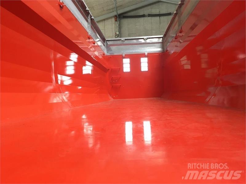 Mi TIP SPC24 自卸拖车