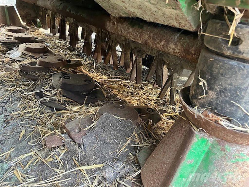 John Deere 131 其他收获机械