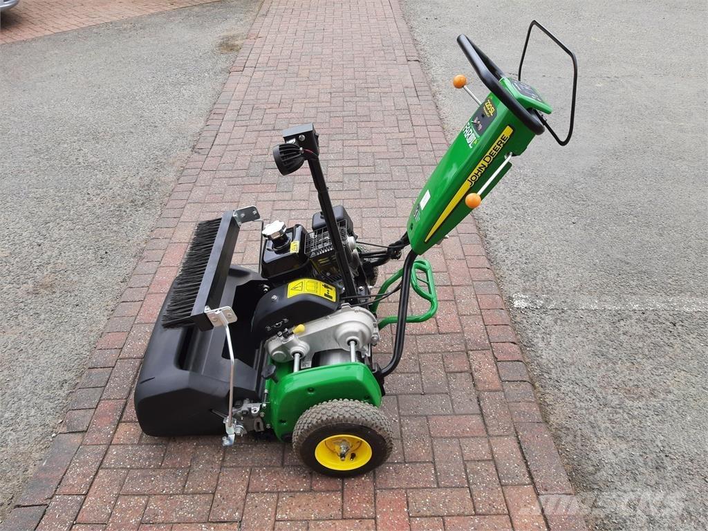 John Deere 220SL 手扶式割草机