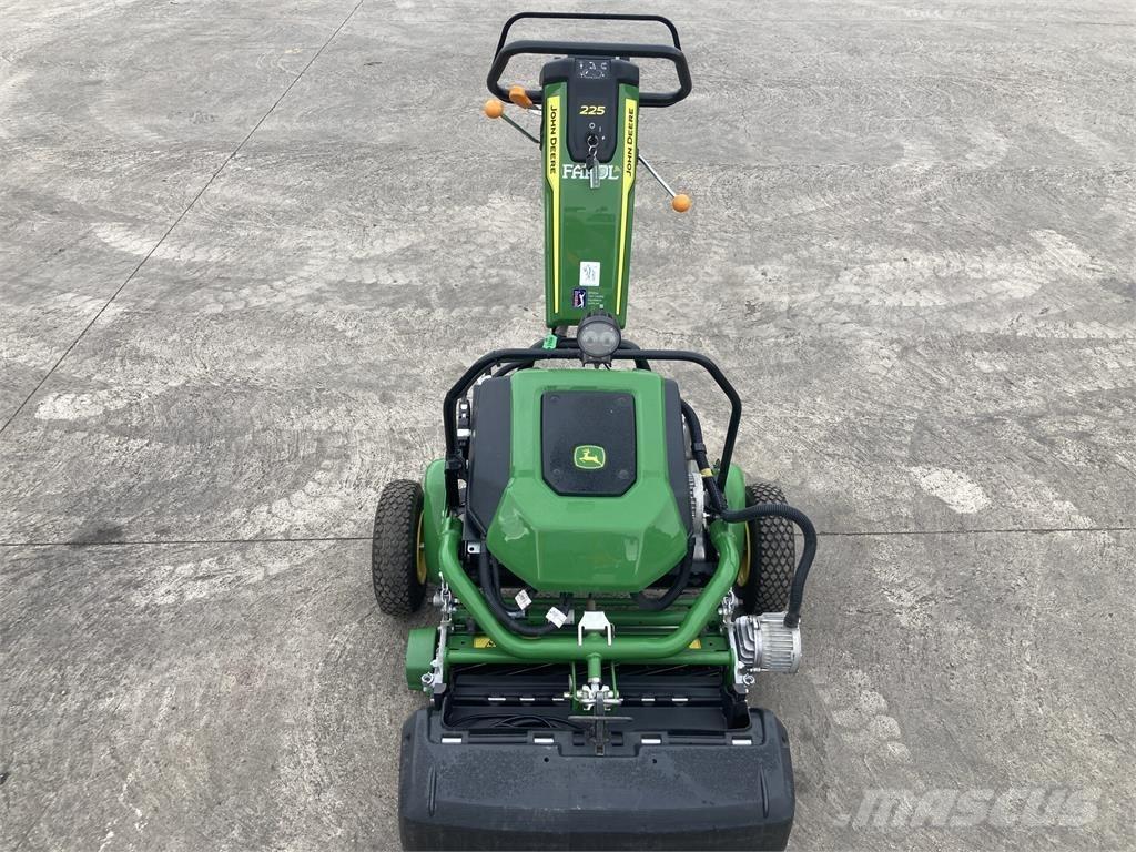 John Deere 225 E-cut 手扶式割草机