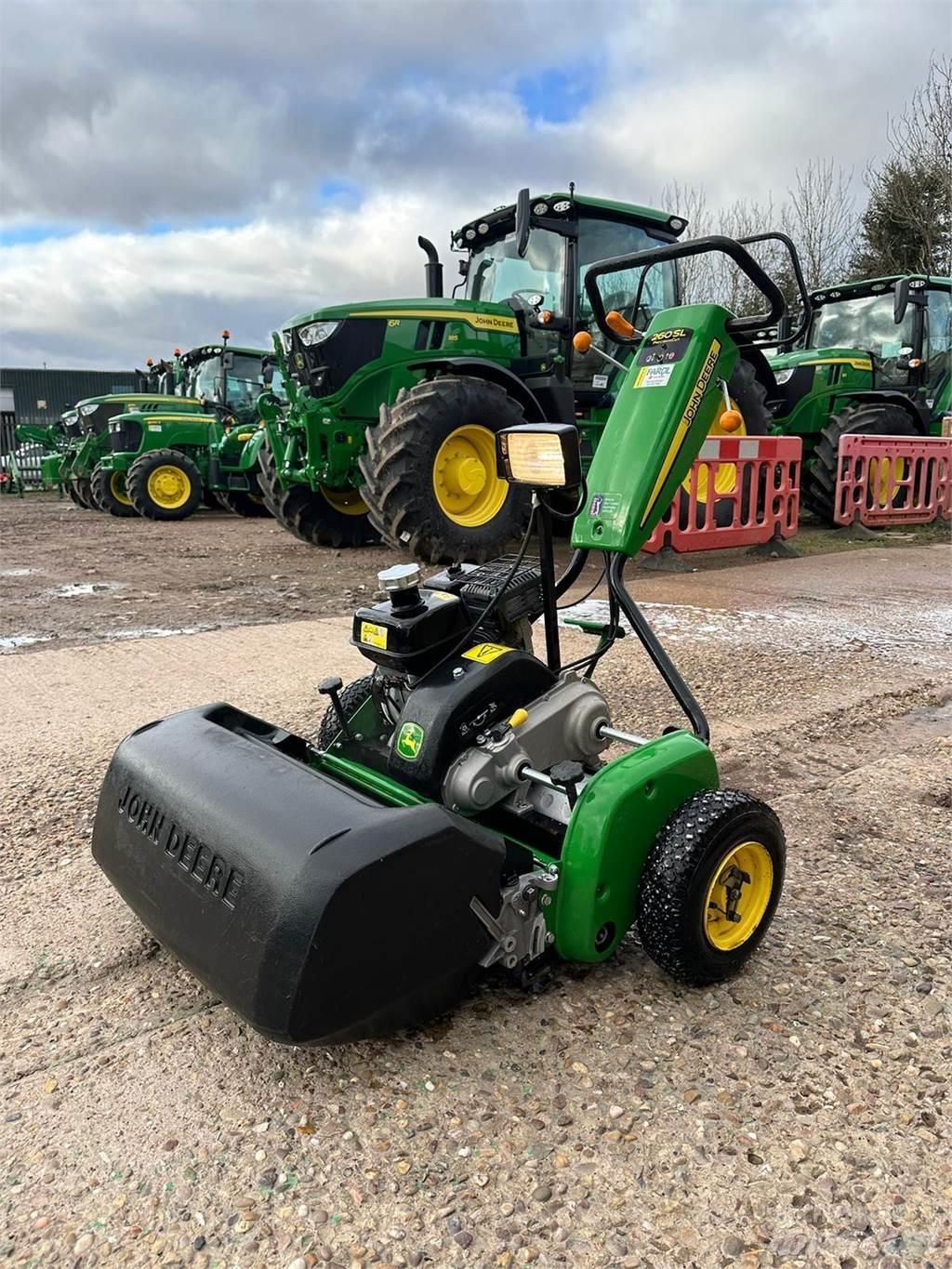 John Deere 260SL 手扶式割草机