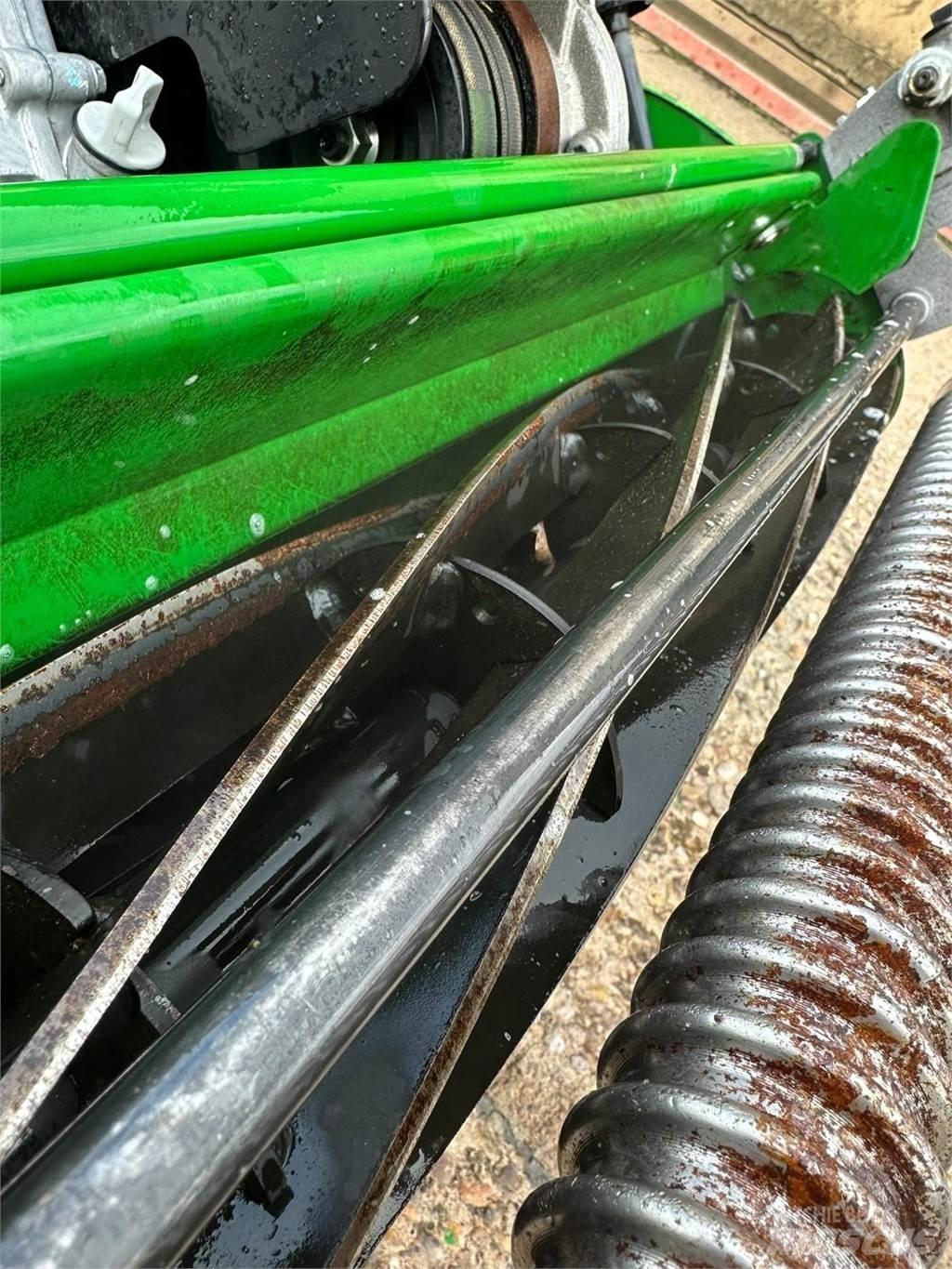 John Deere 260SL 手扶式割草机