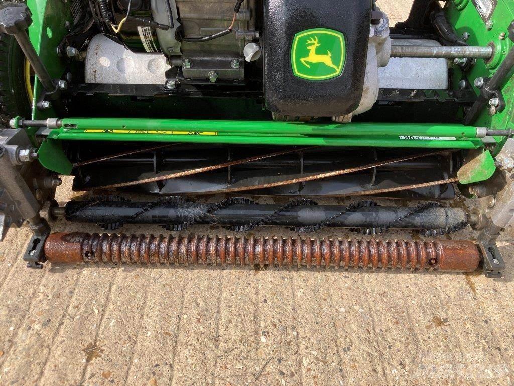 John Deere 260SL 手扶式割草机